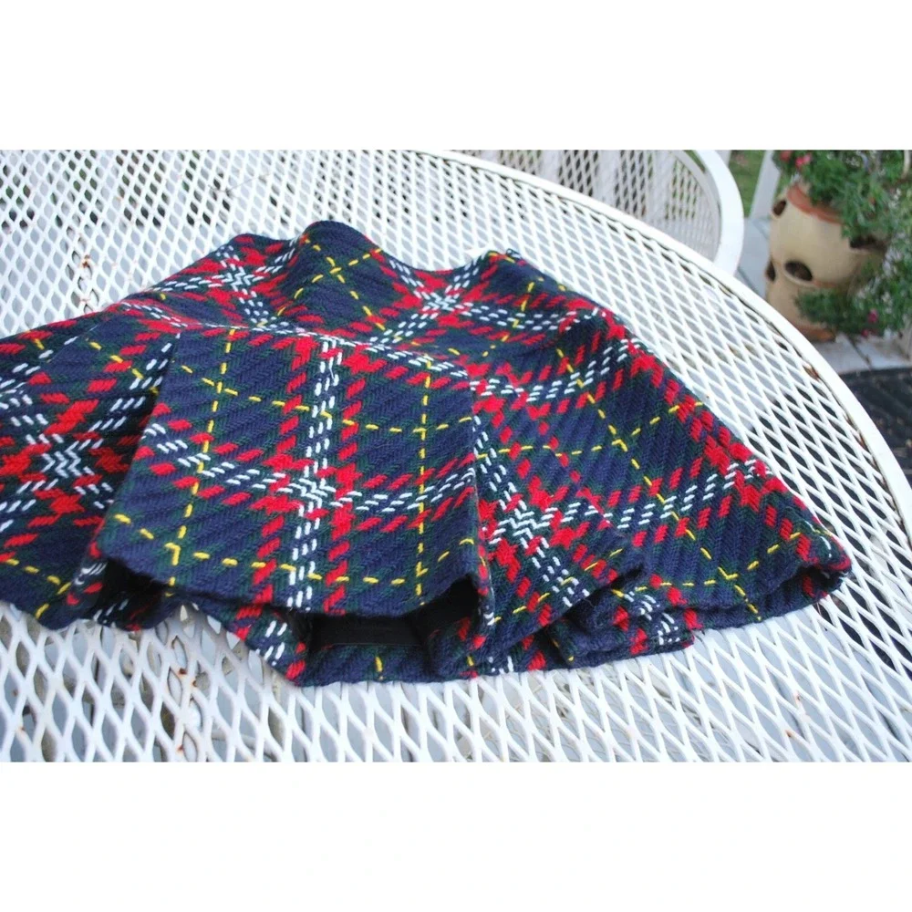 NWT Miu Miu Wool Tweed Pleated Mini Skirt in Navy Red Italy Size 38 US-2 XS